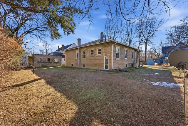 $499,000 | 18 Cedar Street, Northampton, MA 01060