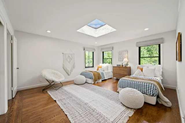 $5,888,000 | 670 Edgewood Road, San Mateo, CA 94402