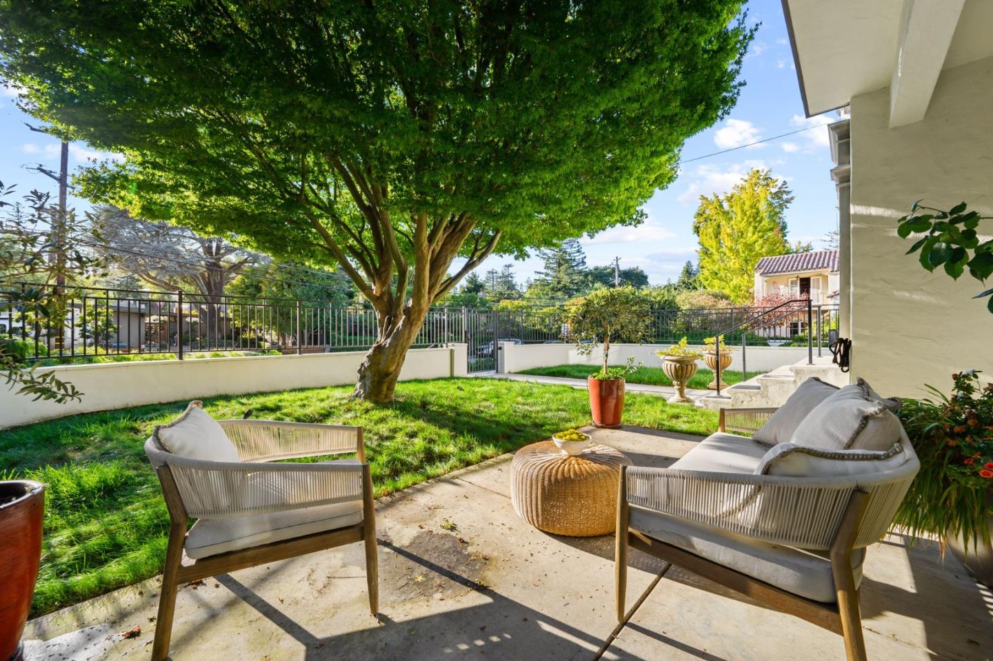 670 Edgewood Road San Mateo, CA 94402 - Photo 40 of 59