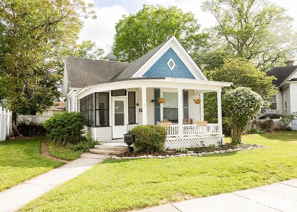 $139,000 | 305 West Clark Avenue, Effingham, IL 62401