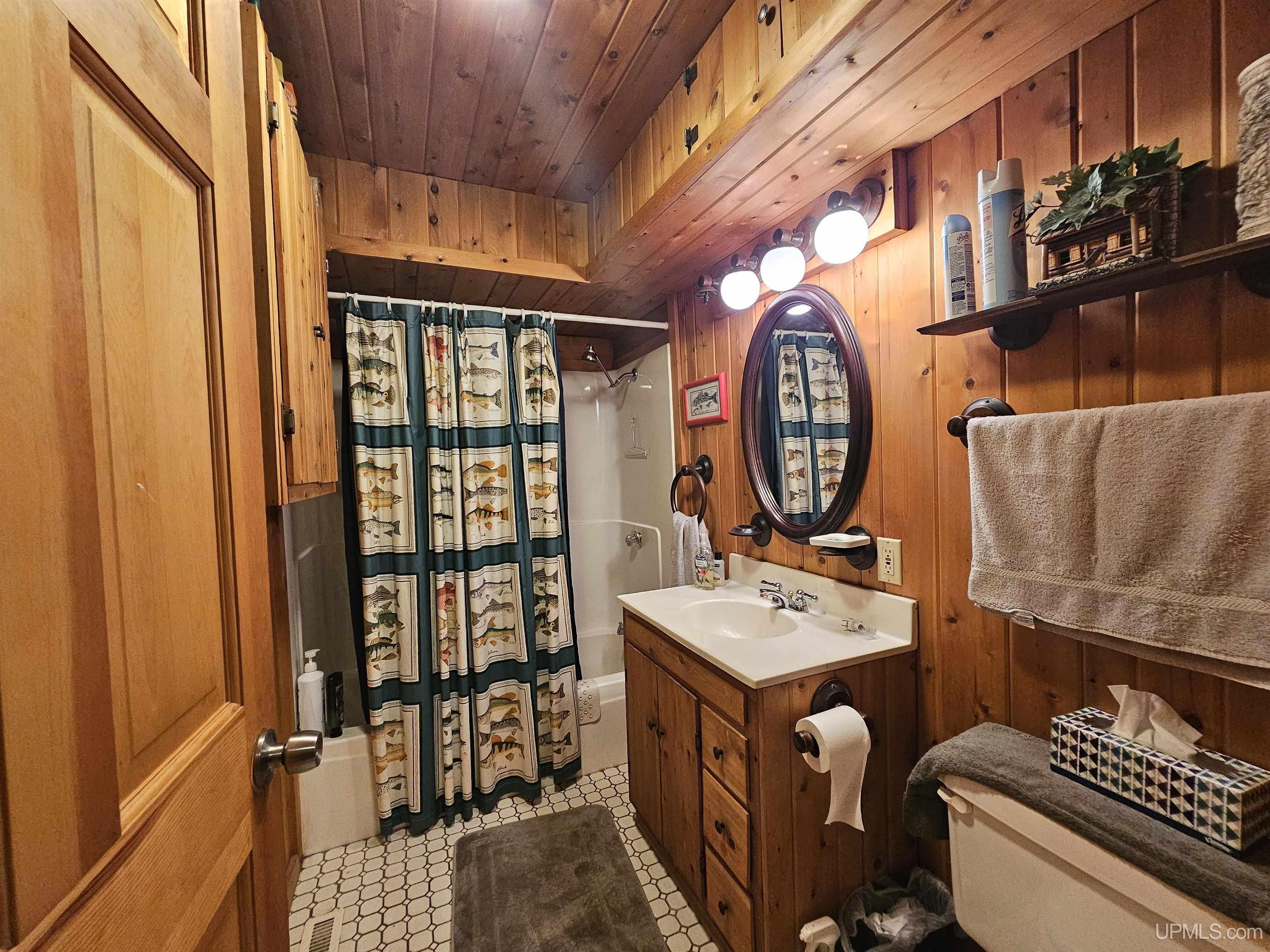 N13545 Newberg Road Channing, MI 49815 - Photo 10 of 43