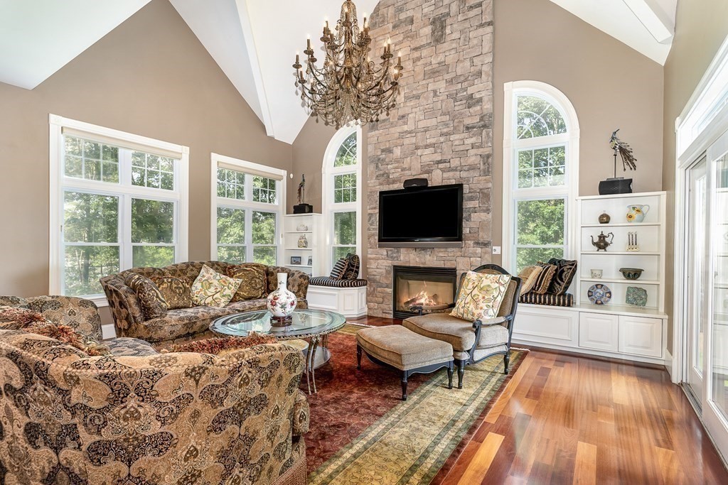 17 Eisenhower Drive Sharon, MA 02067 - Photo 5 of 38