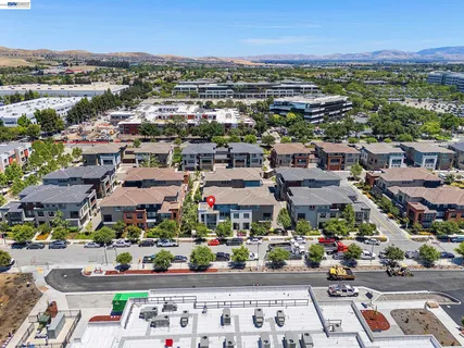 $949,000 | 5810 Midnight Place, Unit D, Dublin, CA 94568