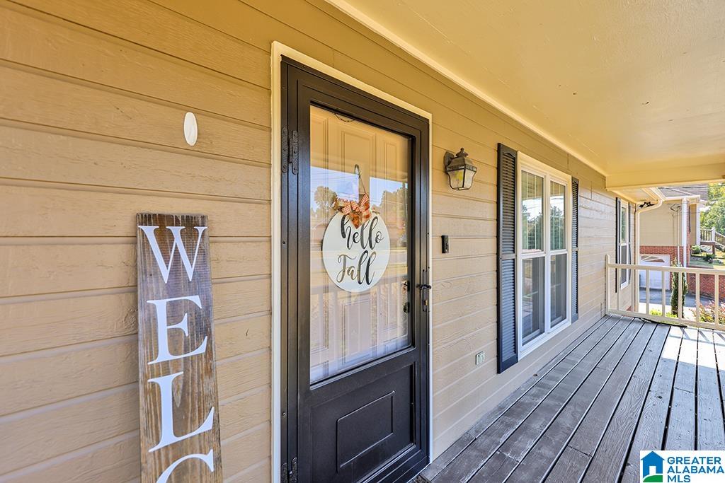 117 Elm Street Pleasant Grove, AL 35127 - Photo 3 of 38