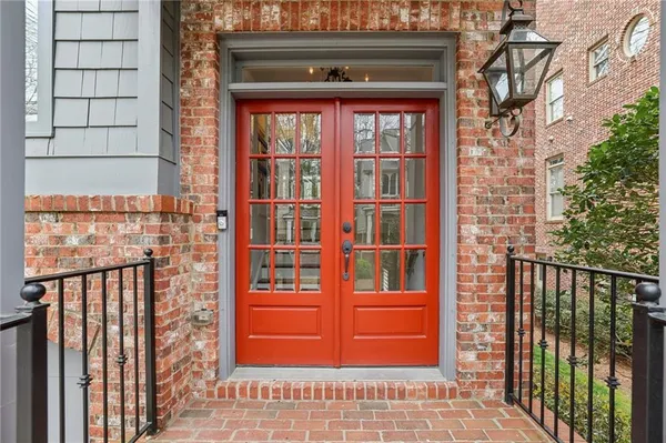 $750,000 | 1017 Madeline Lane, Atlanta, GA 30350