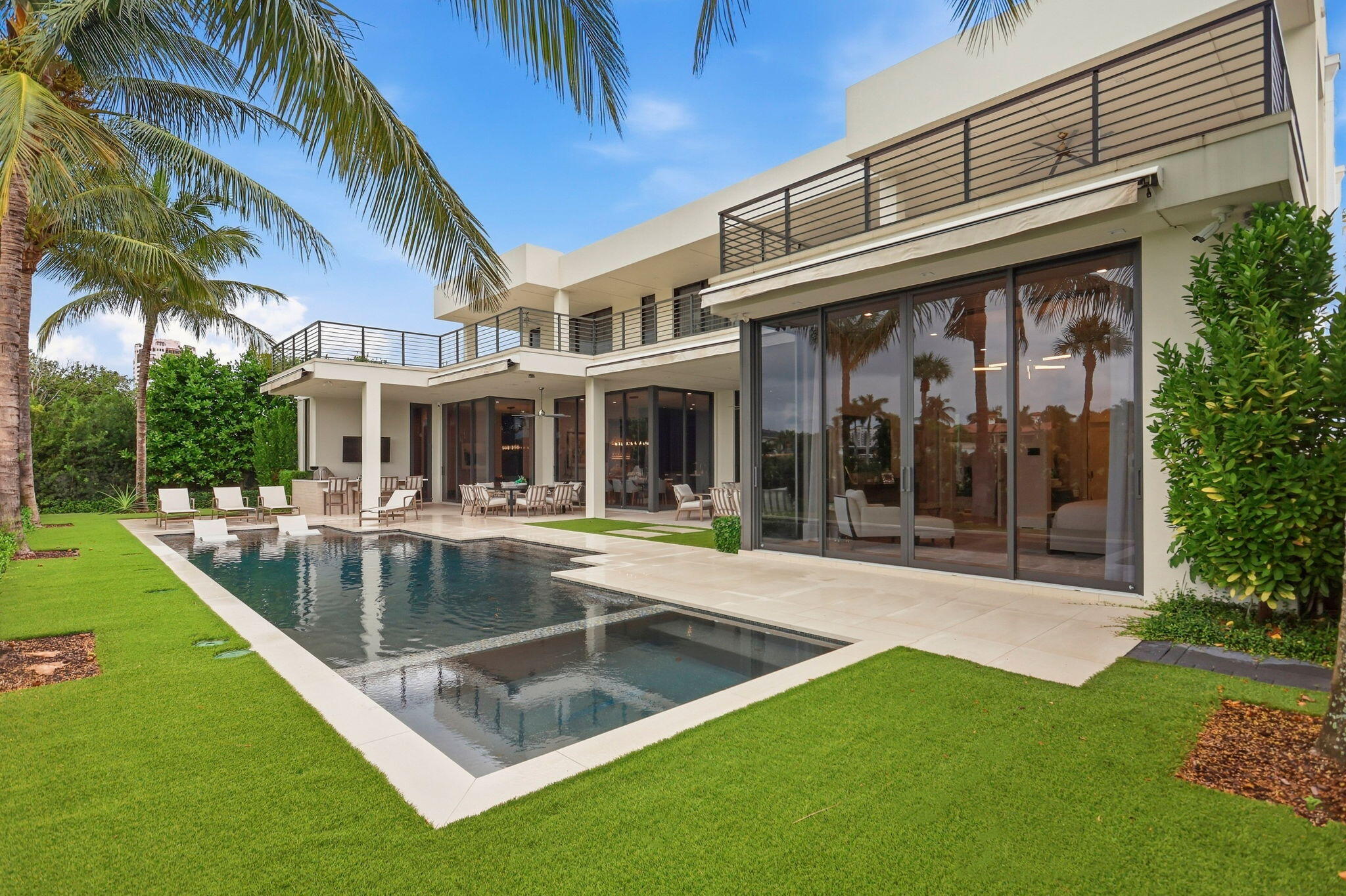 1371 Royal Palm Way Boca Raton, FL 33432 - Photo 41 of 43 46-web-or-mls-046_0E2A8140