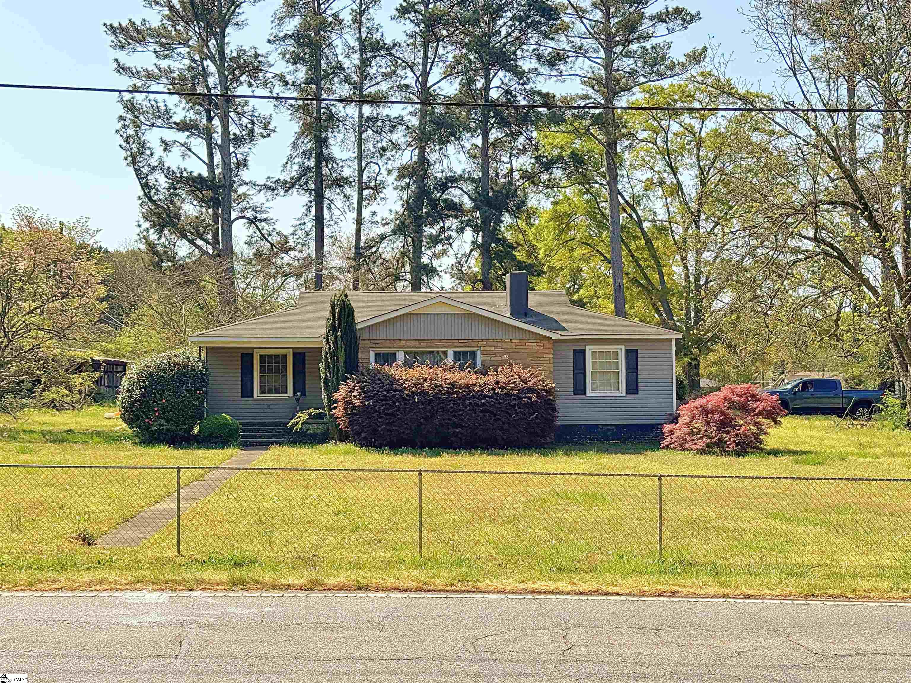 2925 Dobbins Bridge Road Anderson, SC 29626 - Photo 1 of 3 Gallery Image 1