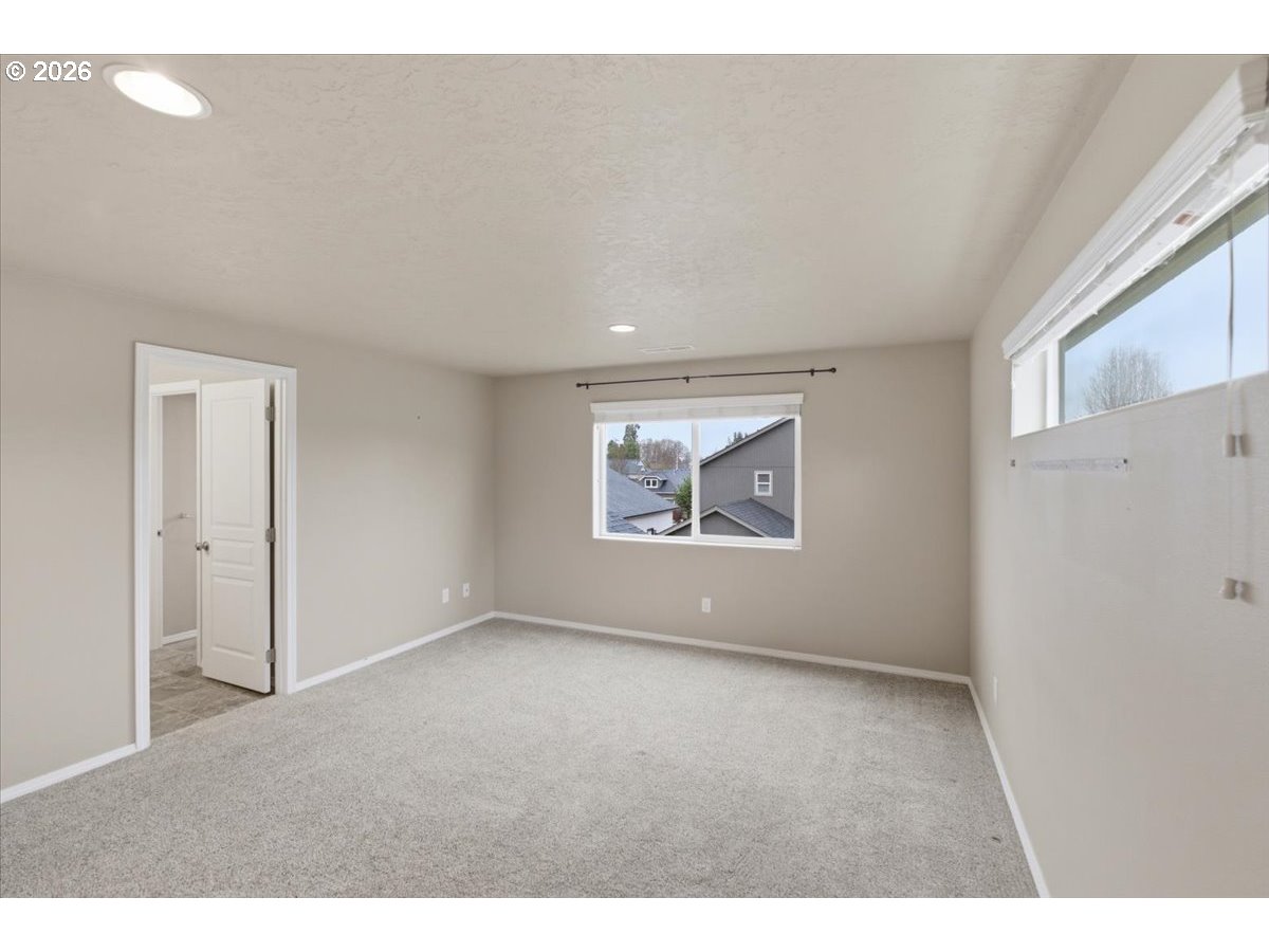 2643 Northwest Brianna Street Albany, OR 97321 - Photo 22 of 46