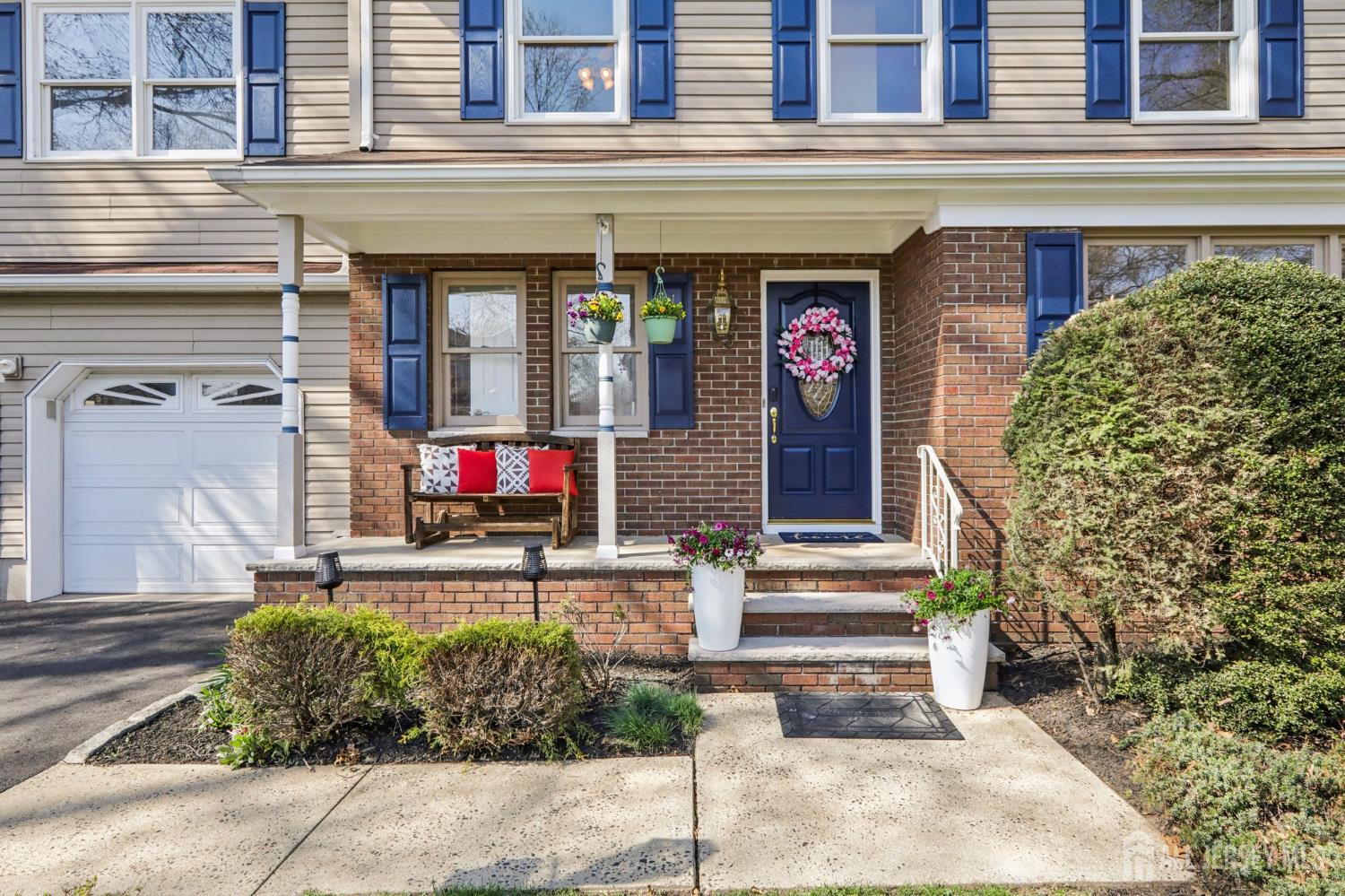 53 Salem Street Edison, NJ 08820 - Photo 3 of 39
