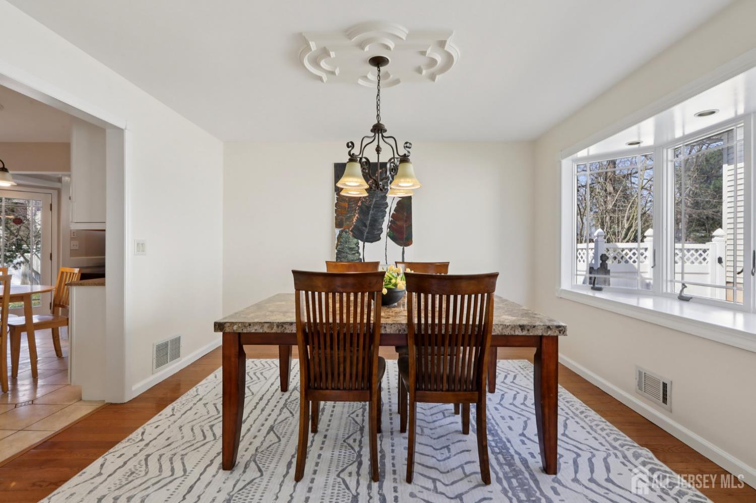 53 Salem Street Edison, NJ 08820 - Photo 9 of 39 a dining room with furniture and window