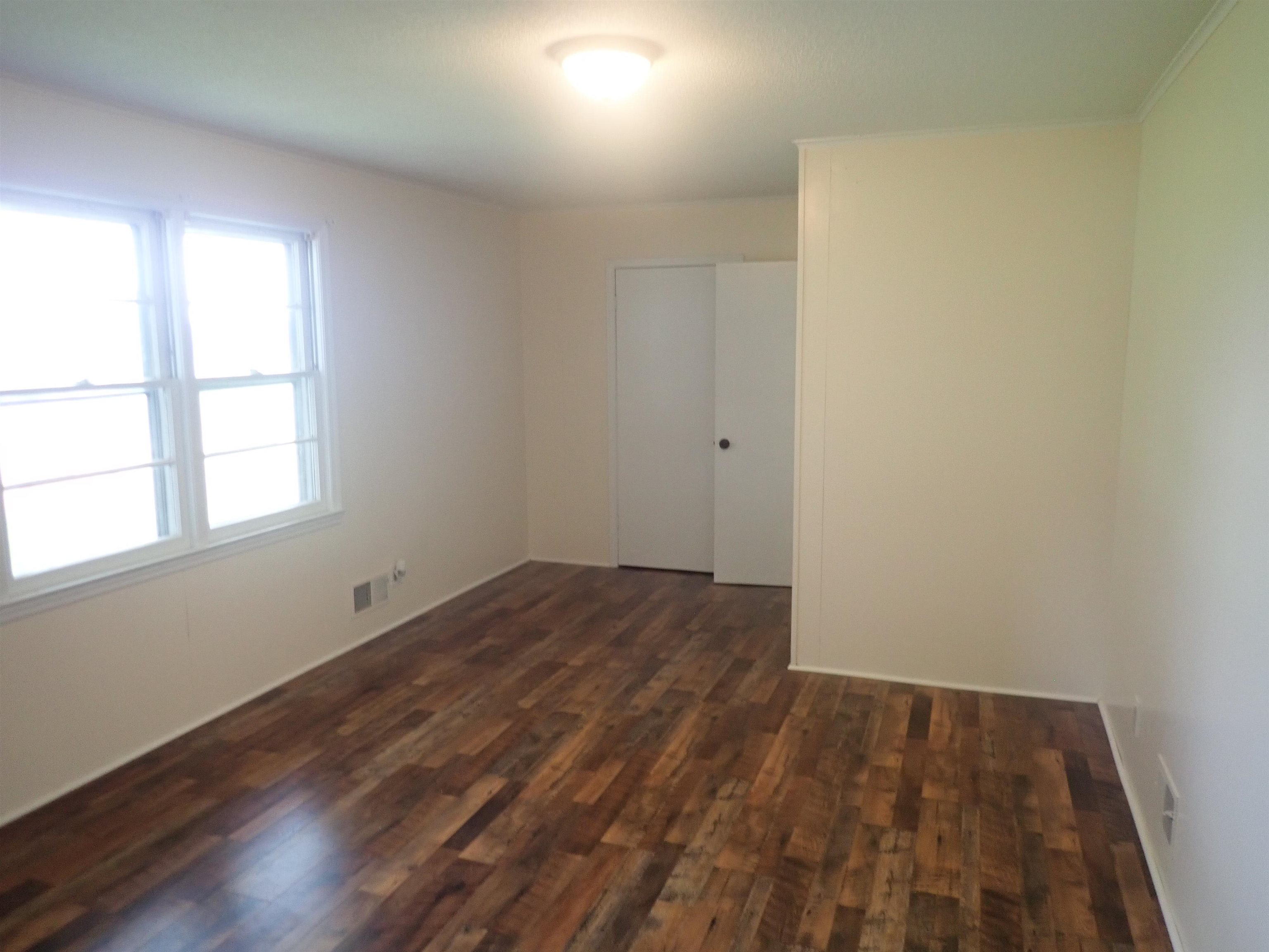 1231 Bryant Road Spartanburg, SC 29303 - Photo 11 of 23 Gallery Image 11