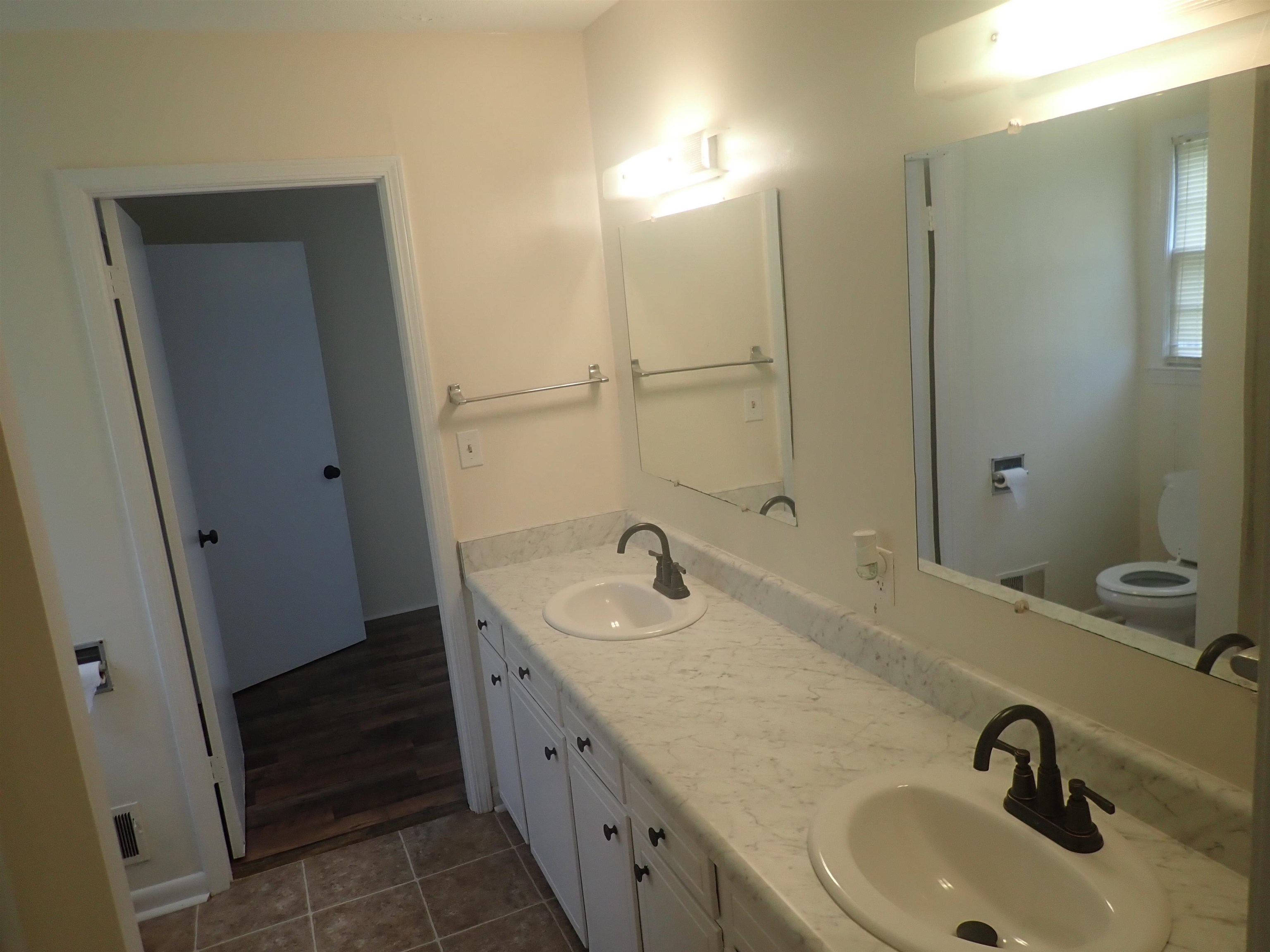 1231 Bryant Road Spartanburg, SC 29303 - Photo 14 of 23 Gallery Image 14