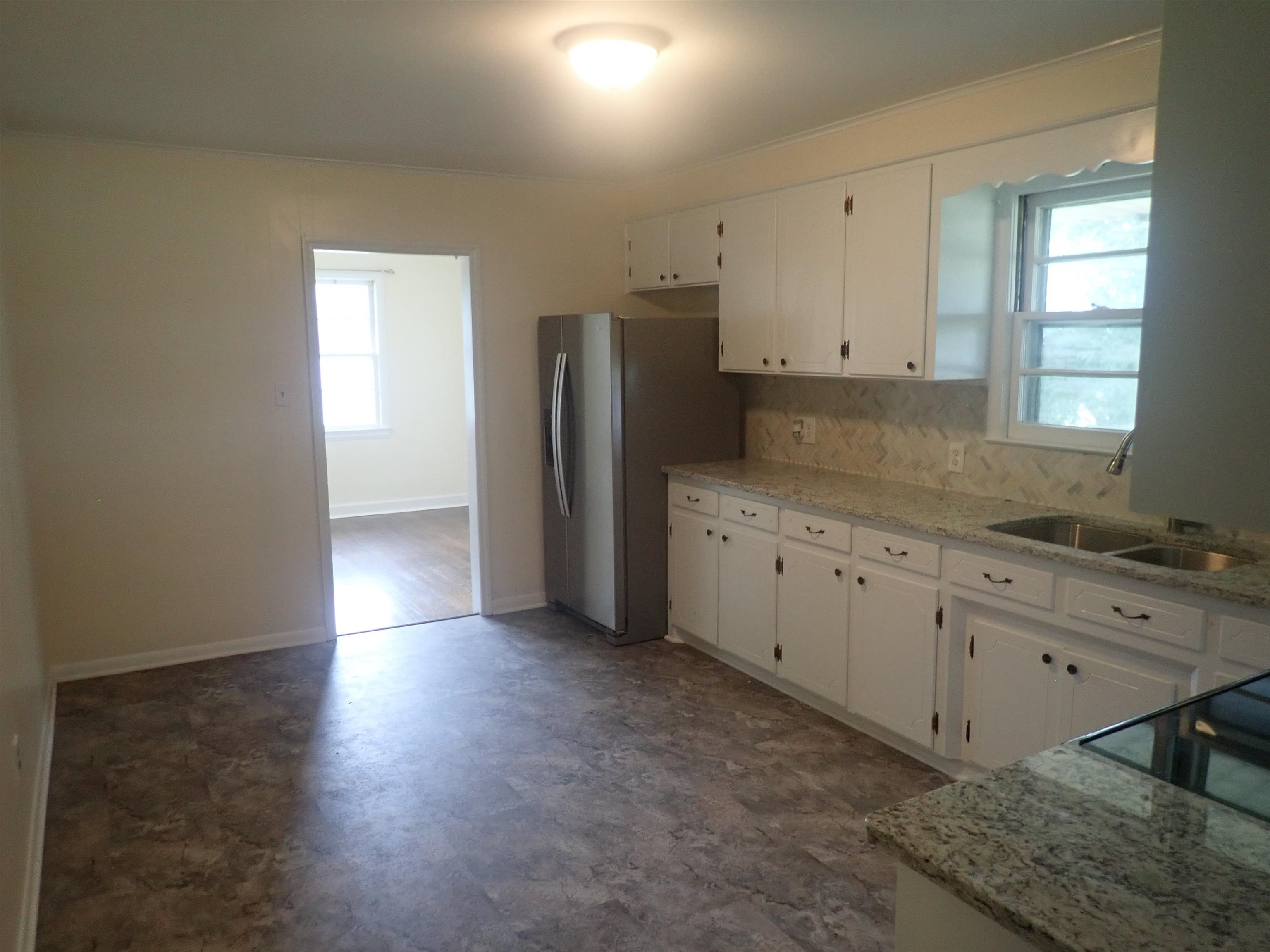 1231 Bryant Road Spartanburg, SC 29303 - Photo 6 of 23 Gallery Image 6