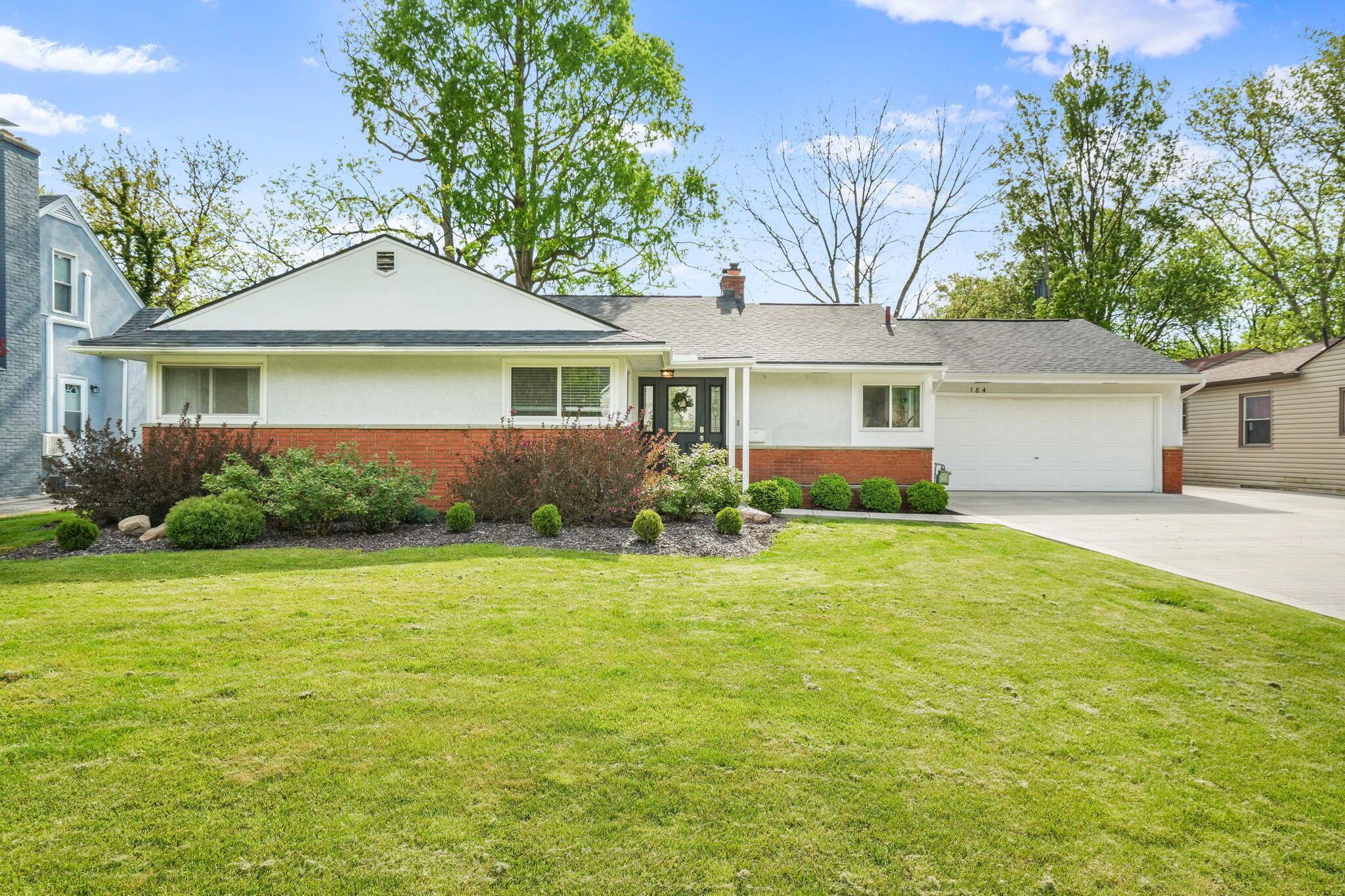 Welcome Home to 184 N Merkle Rd!