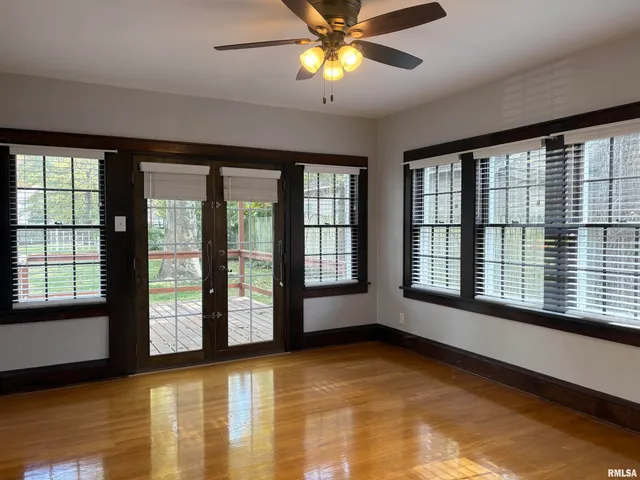 $269,900 | 290 Finley Street, Jacksonville, IL 62650