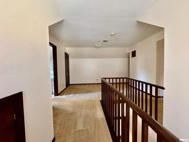 $269,900 | 290 Finley Street, Jacksonville, IL 62650