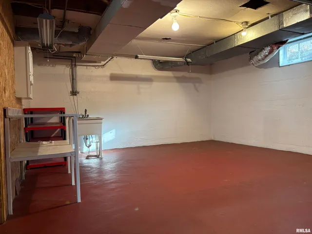 $269,900 | 290 Finley Street, Jacksonville, IL 62650