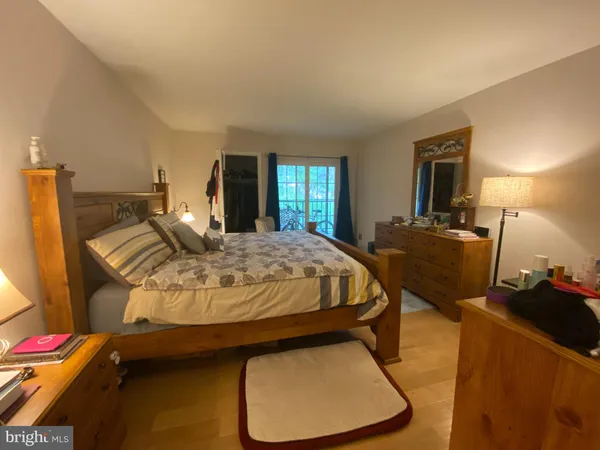 $2,500 | 240 Valley Stream Lane, Chesterbrook, PA 19087