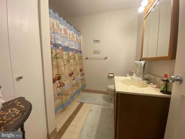 $2,500 | 240 Valley Stream Lane, Chesterbrook, PA 19087