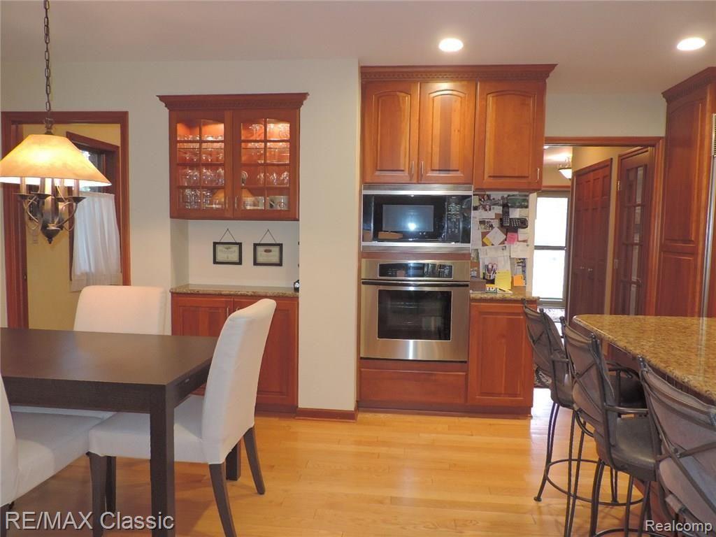 1005 Pine Ridge Road Milford, MI 48380 - Photo 17 of 76 DSCN7203 - Copy - Copy.JPG