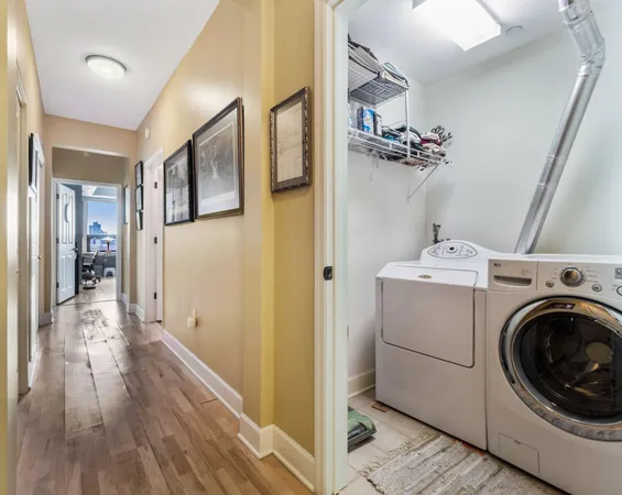 $3,995 | 500 East Grant Street, Unit 810, Minneapolis, MN 55404