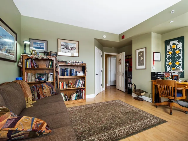 $3,995 | 500 East Grant Street, Unit 810, Minneapolis, MN 55404