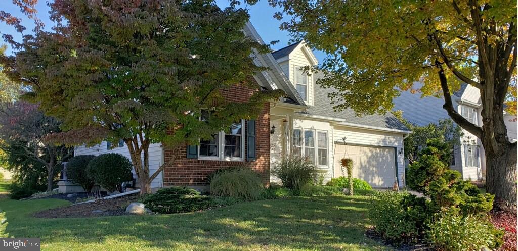 435 Old Farm Road Palmyra, PA 17078 - Photo 2 of 19 Gallery Image 2