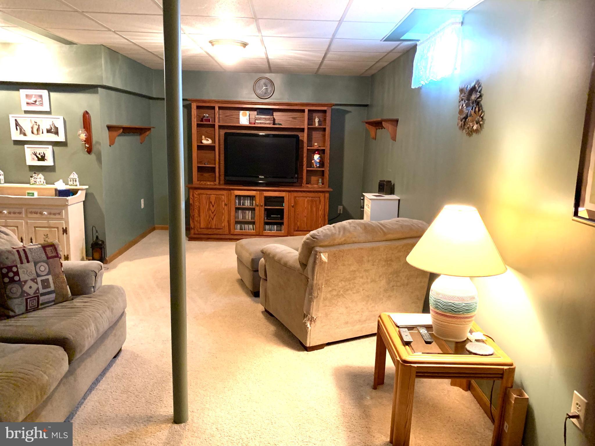 435 Old Farm Road Palmyra, PA 17078 - Photo 16 of 19 Gallery Image 16