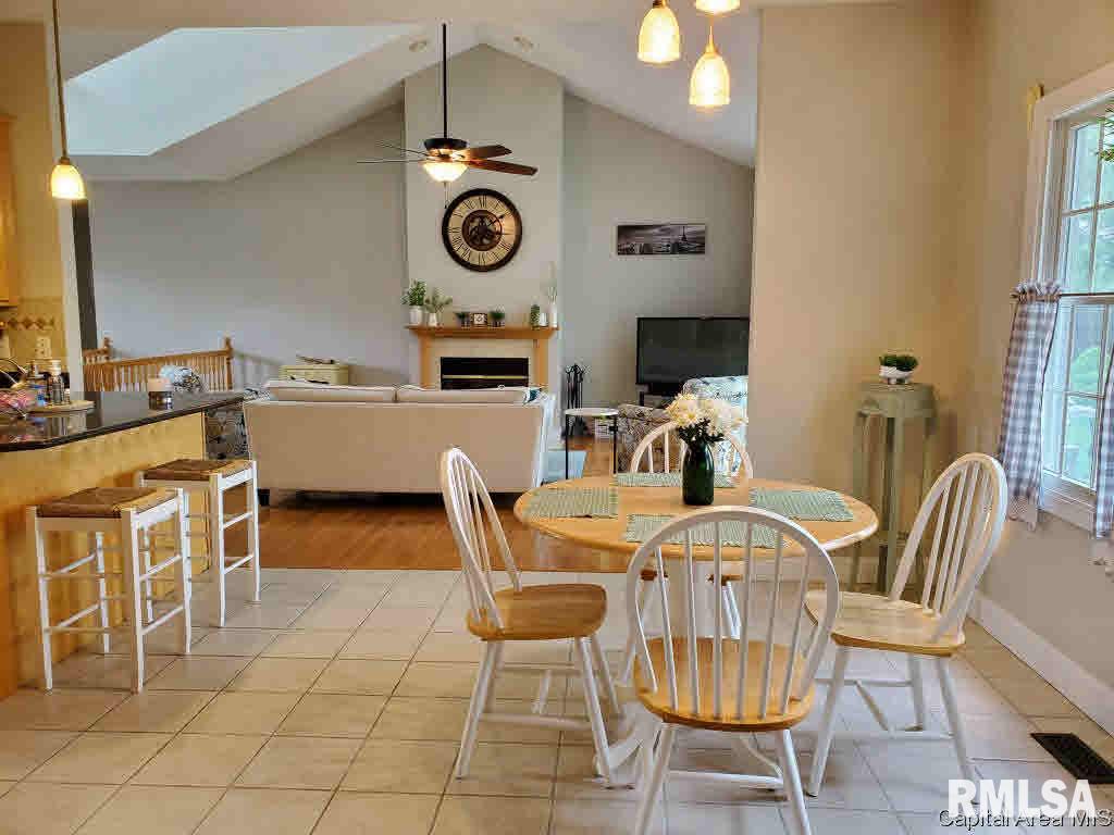 4521 Greenbriar Drive Springfield, IL 62711 - Photo 9 of 31 Gallery Image 9