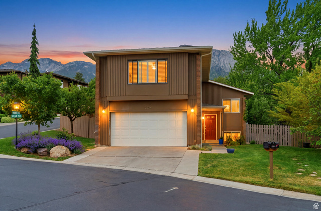 3674 Oak Rim Way Salt Lake City, UT 84109 - Photo 2 of 47