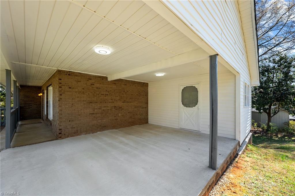 759 Summit Road Eden, NC 27288 - Photo 7 of 49 Gallery Image 7