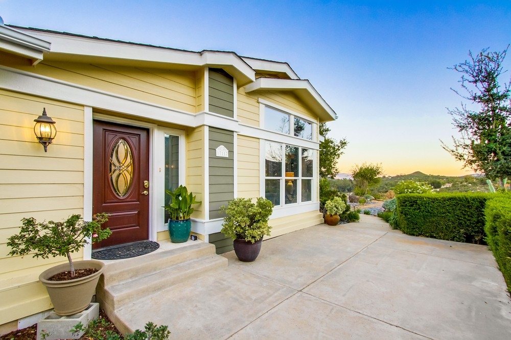 17117 Salt Mine Road Ramona, CA 92065 - Photo 2 of 25 Gallery Image 2