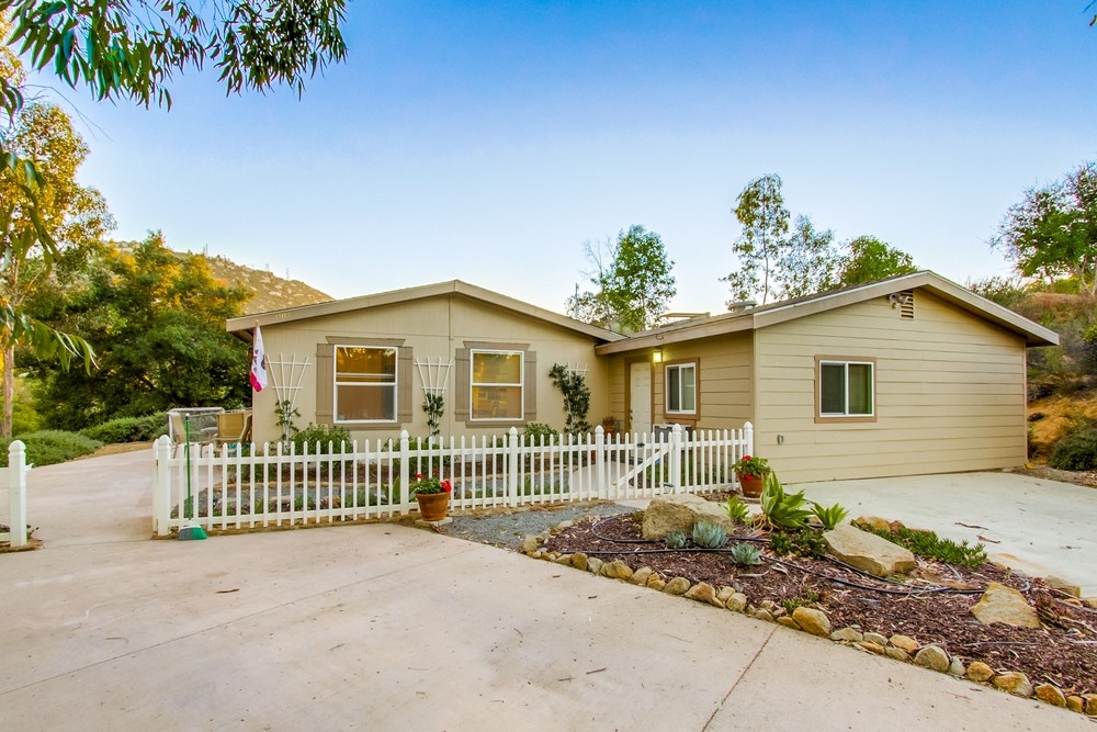 17117 Salt Mine Road Ramona, CA 92065 - Photo 18 of 25 Guest House