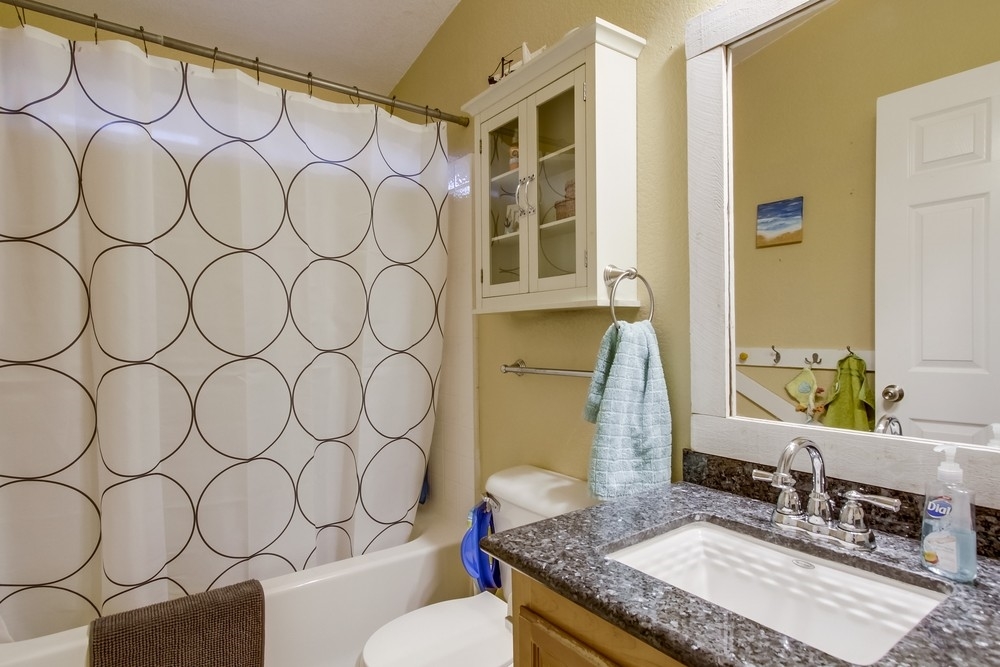 17117 Salt Mine Road Ramona, CA 92065 - Photo 21 of 25 guest house - Bath