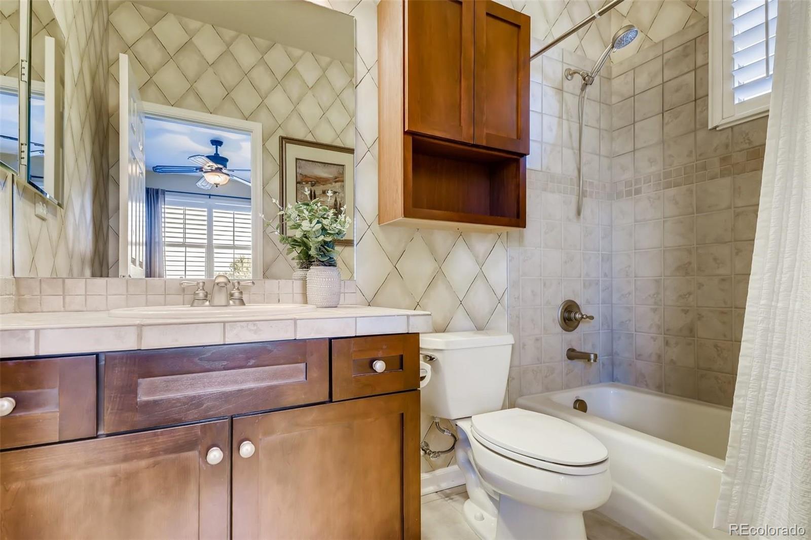 10224 Bluffmont Drive Lone Tree, CO 80124 - Photo 20 of 38