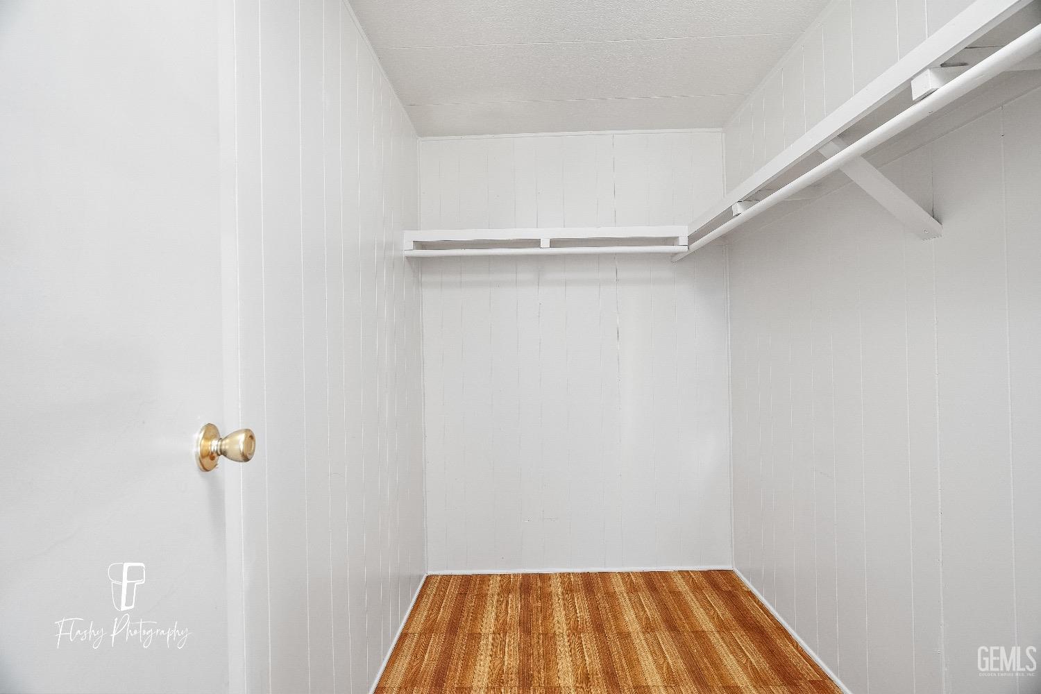 Undisclosed Address Bakersfield, CA 93301 - Photo 16 of 27 a view of small space