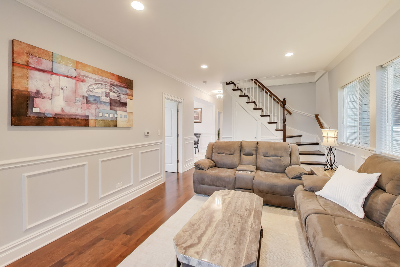 207 Shady Lane Mundelein, IL 60060 - Photo 7 of 28 a living room with furniture and wooden floor