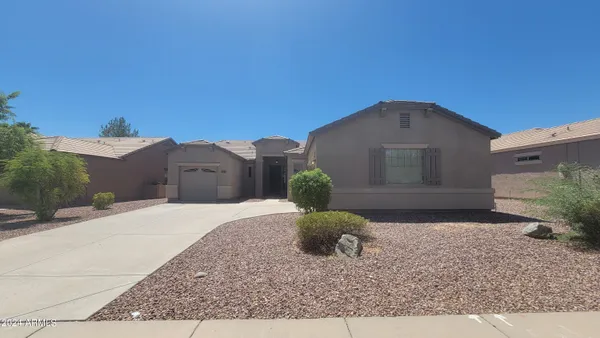 $2,195 | 17605 West Crocus Drive, Surprise, AZ 85388