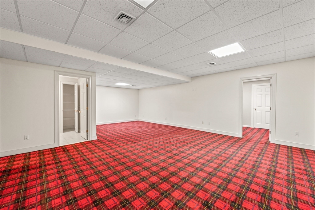 35 Regatta Drive Barnstable, MA 02601 - Photo 23 of 36