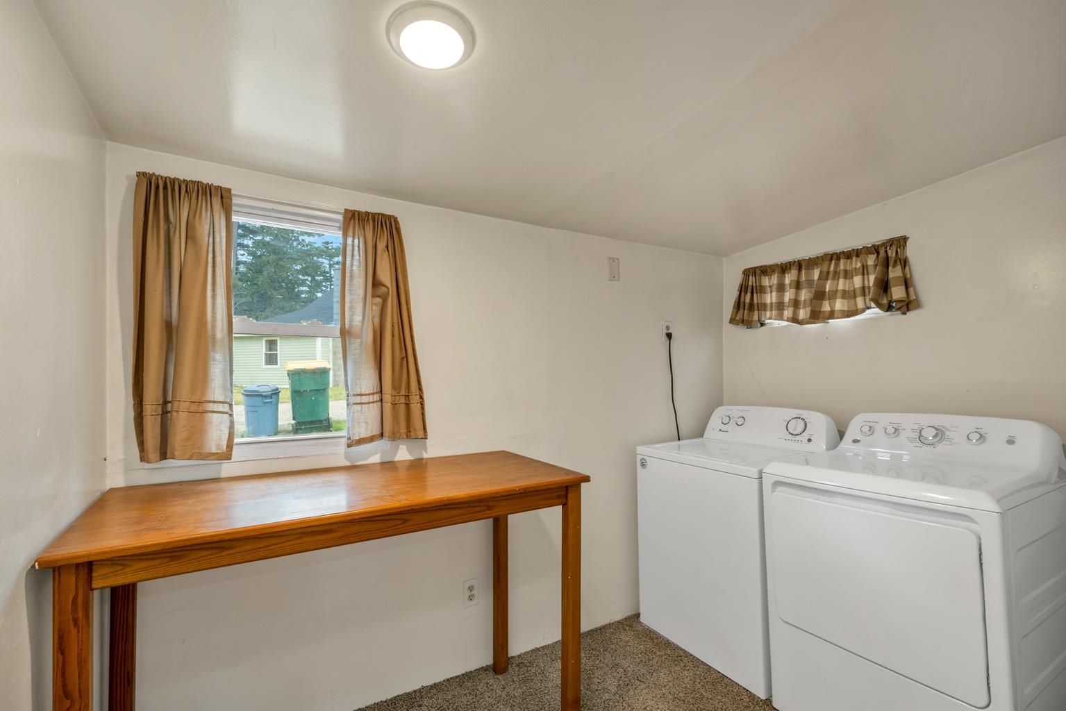 25 Circuit Drive Kingston, NH 03848 - Photo 20 of 37