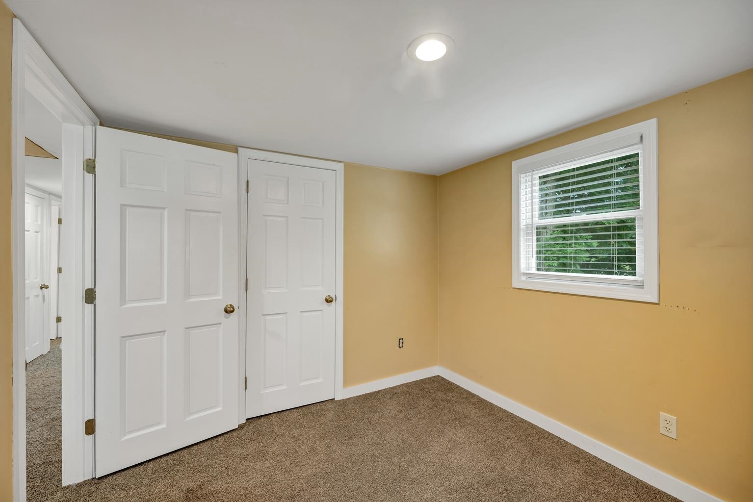 25 Circuit Drive Kingston, NH 03848 - Photo 24 of 37