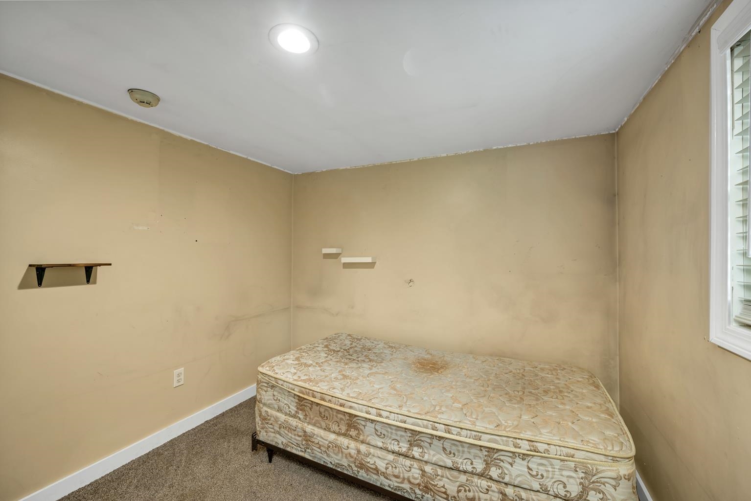 25 Circuit Drive Kingston, NH 03848 - Photo 27 of 37