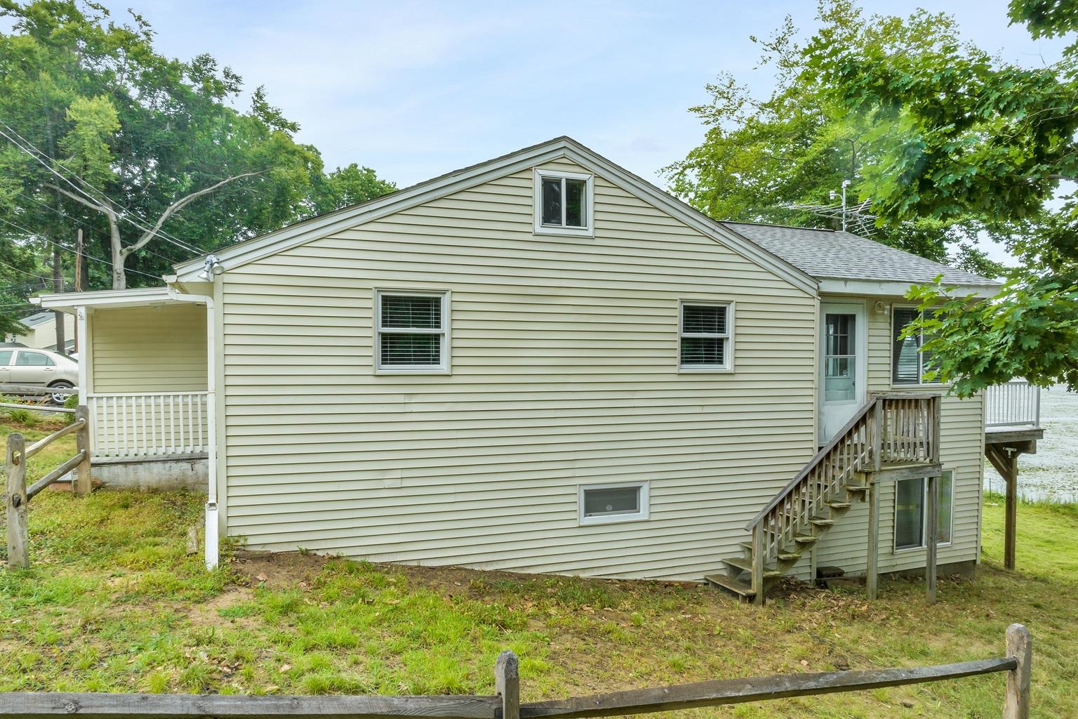 25 Circuit Drive Kingston, NH 03848 - Photo 9 of 37