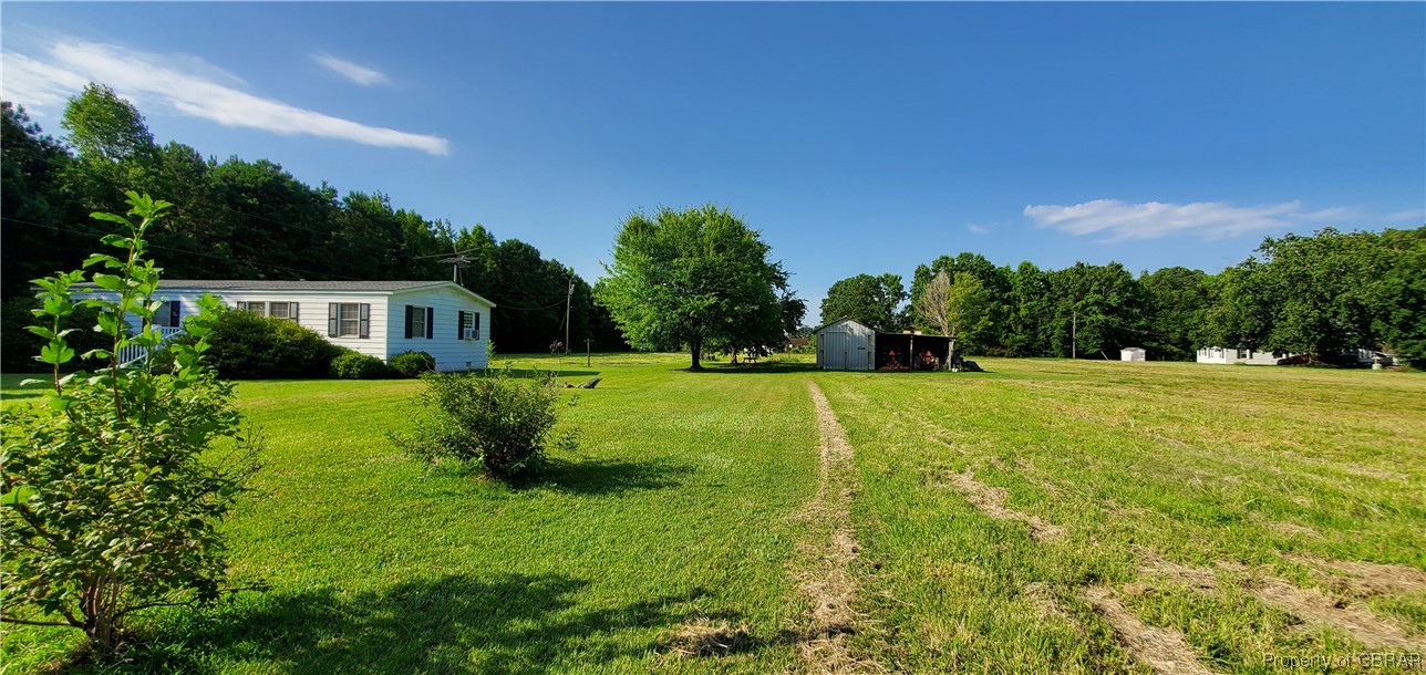 703 North River Road Foster, VA 23056 - Photo 3 of 27
