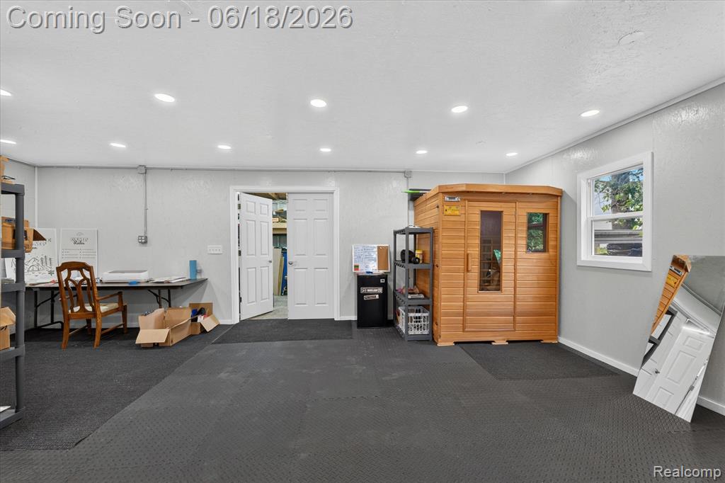 44850 Ecorse Road Belleville, MI 48111 - Photo 25 of 36