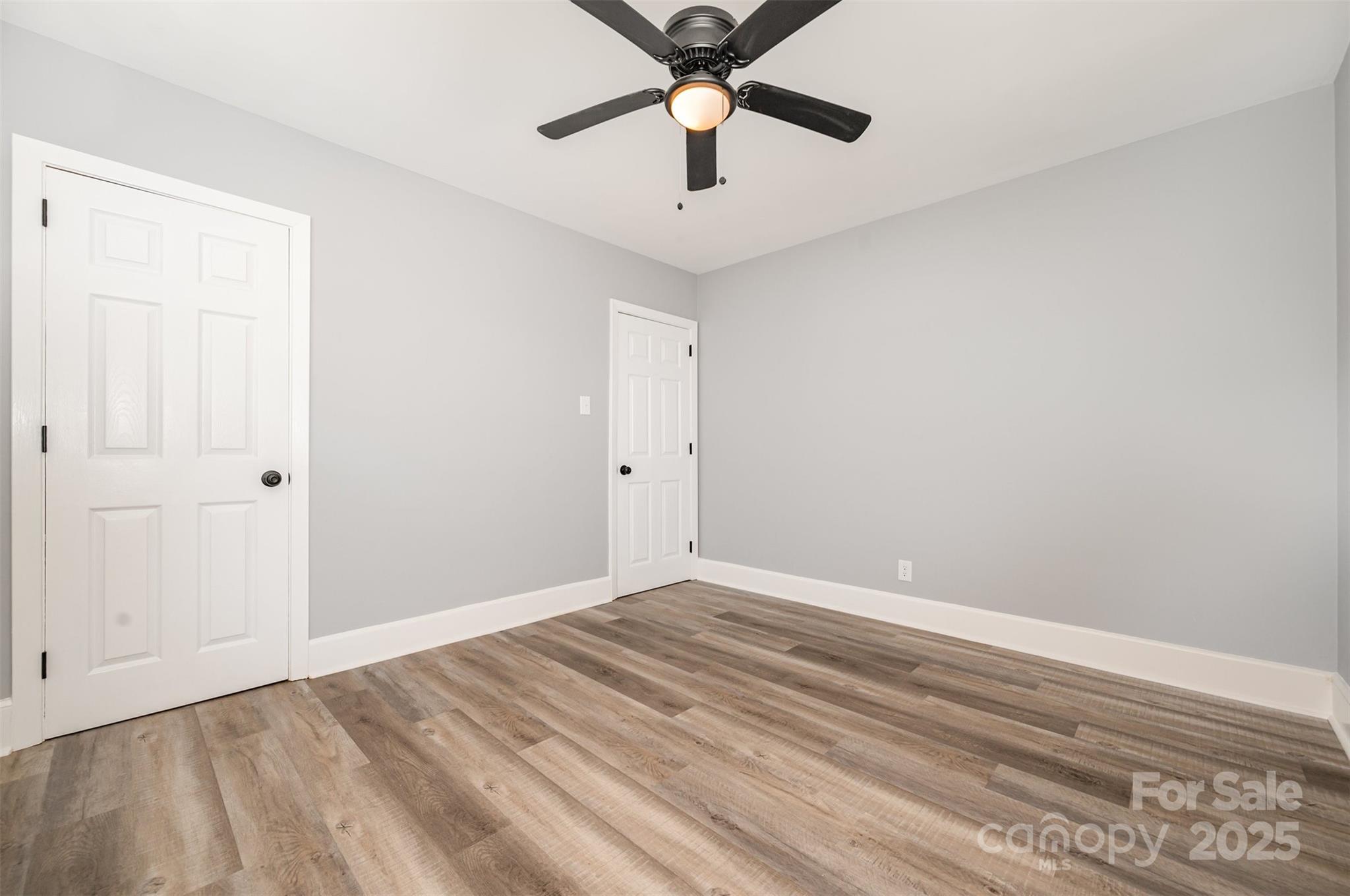 1015 Andover Road Charlotte, NC 28211 - Photo 17 of 22 a view of an empty room