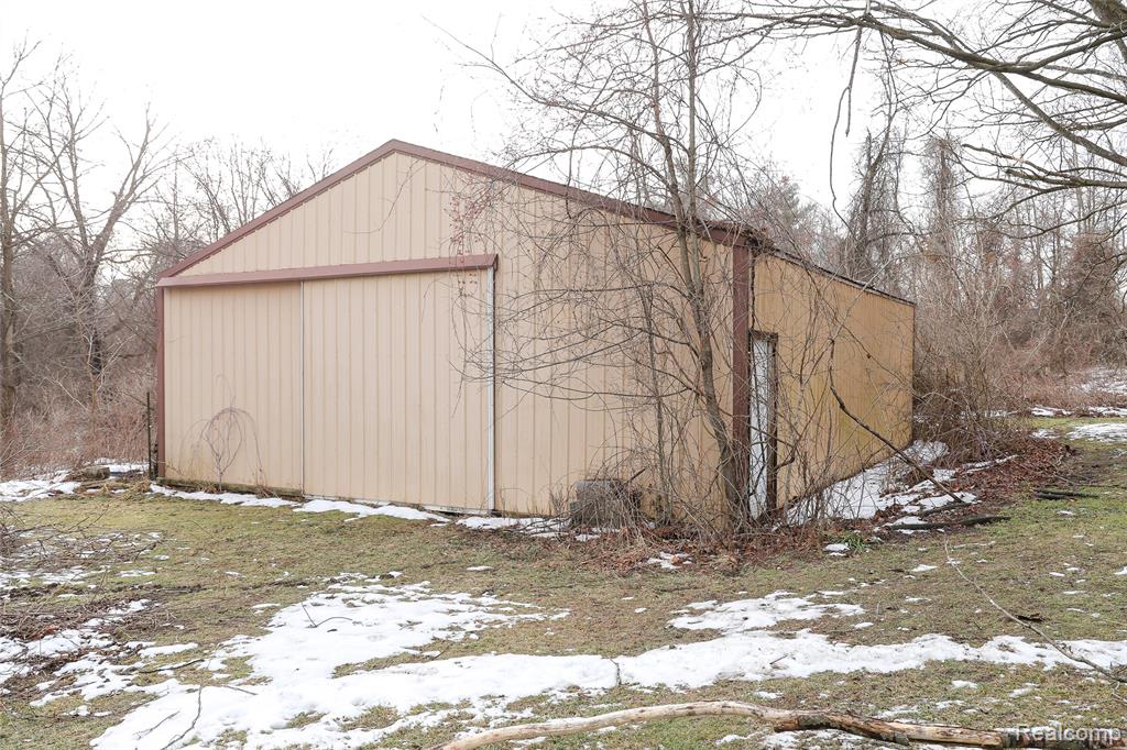 2755 Curtis Road Leonard, MI 48367 - Photo 13 of 61