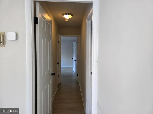 $1,750 | 4116 Mangalore Drive, Unit 201, Annandale, VA 22003