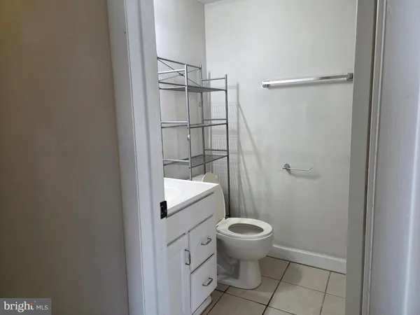 $1,750 | 4116 Mangalore Drive, Unit 201, Annandale, VA 22003