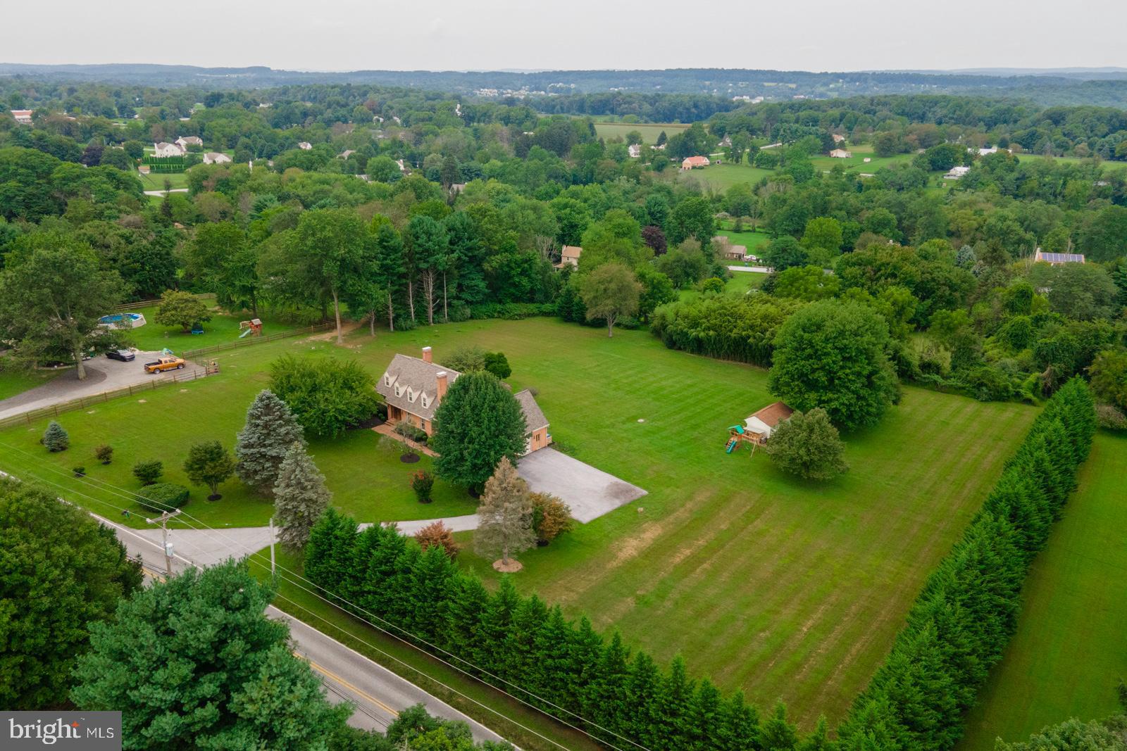 620 Hopewell Road Downingtown, PA 19335 - Photo 8 of 59 Gallery Image 8